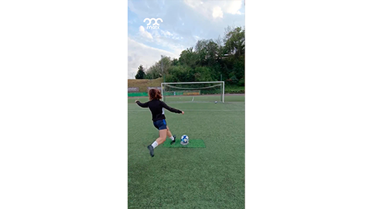 Urnietako futbolariak abilezia jokoan