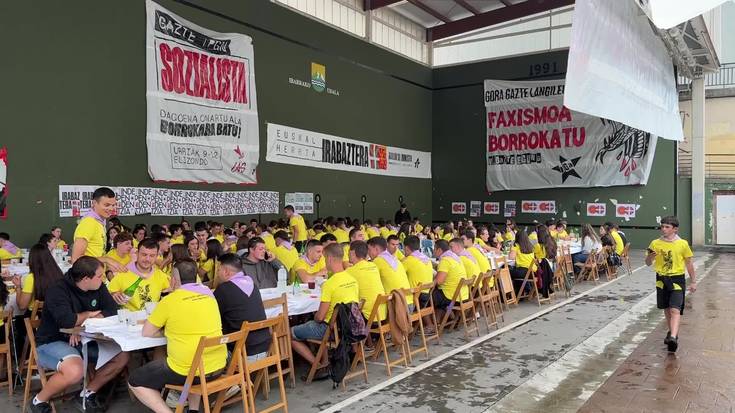 Festetako Gazte Eguna ospatzen ari dira Ibarran