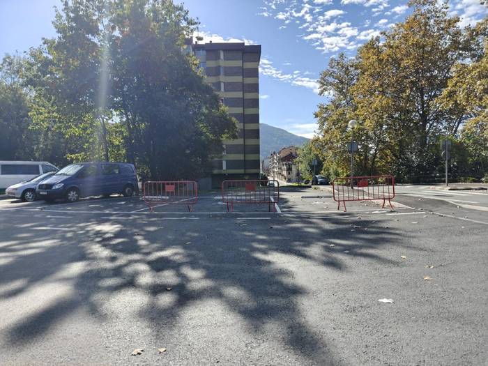 Amasa Villabonako EAJ-PNVk salatu du Txermingo aparkalekua amaitu gabe dagoela oraindik, epeak bete diren arren.