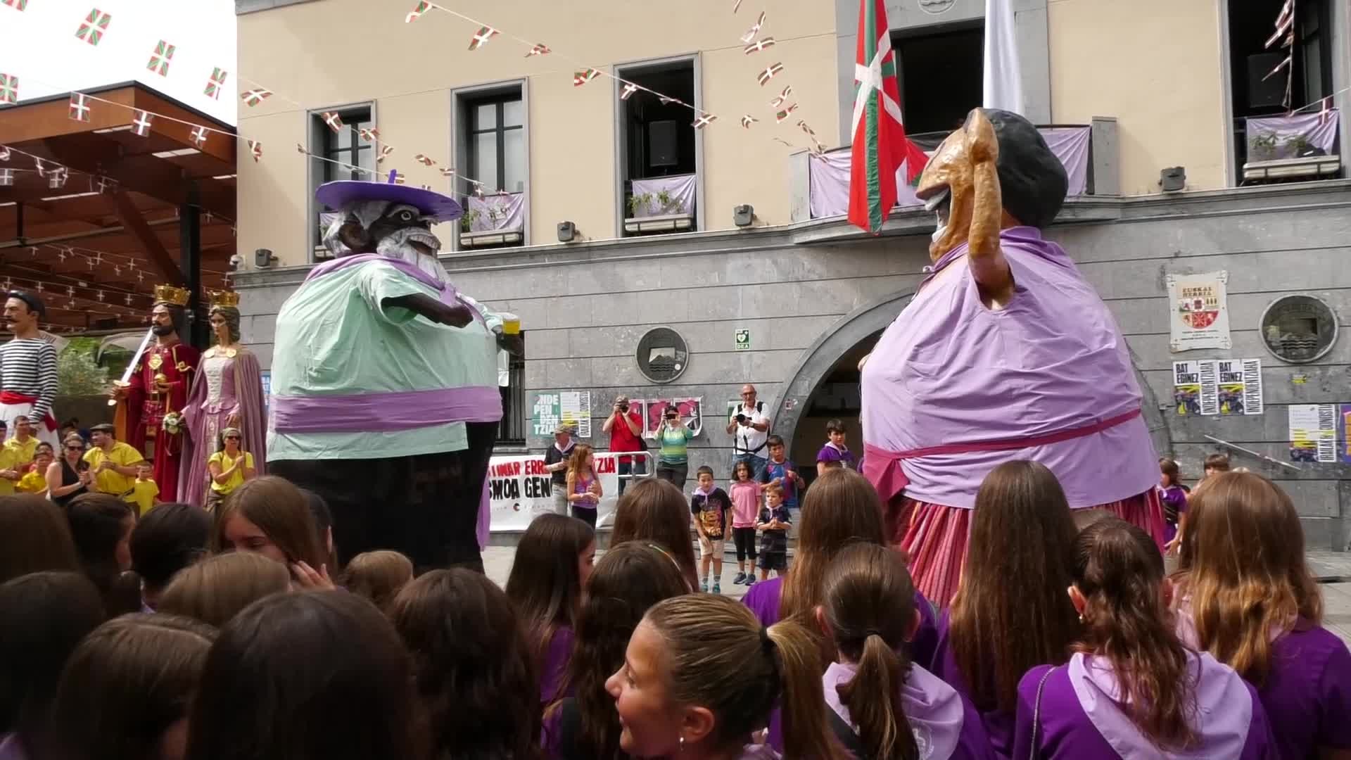 Ostegunetik astelehenera festa, Ibarran