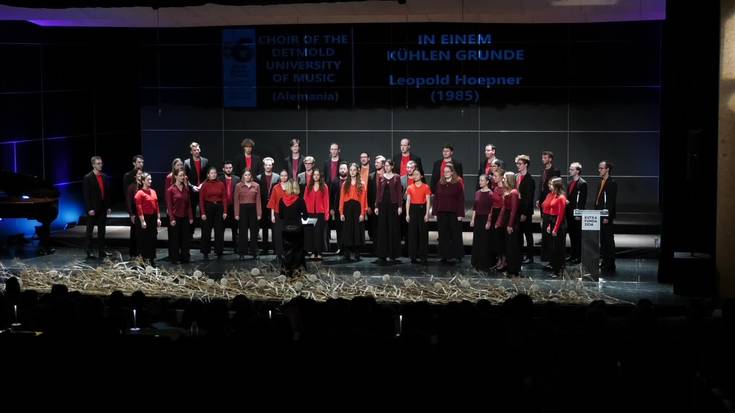 CHOIR OF THE DETMOLD UNIVERSITY OF MUSIC (Alemania)